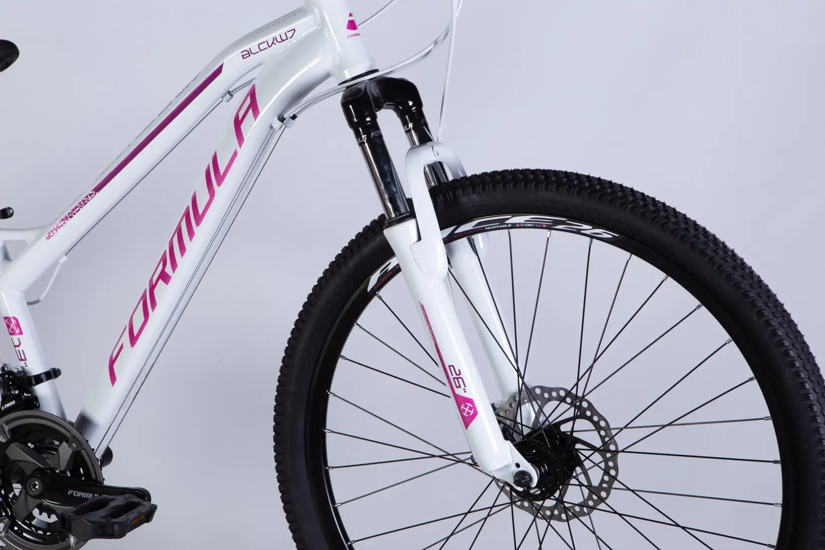 Велосипед уцінений AL 26" Formula BLACKWOOD DD FR рама-13" біло-рожевий 2026 - Зображення 2